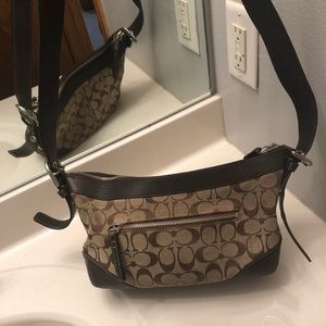 WOMEN’S AUTHENTIC COACH PURSE